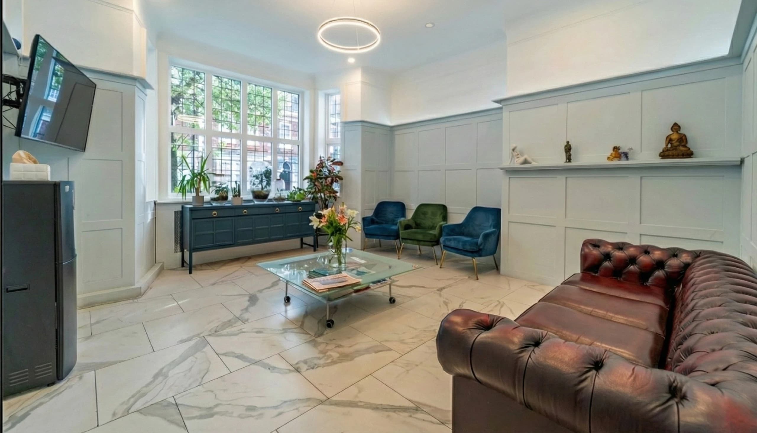 Soft Clinic Atmosphere